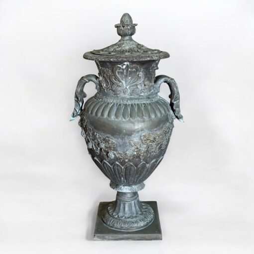 Monumental Vintage Urn With Lid Classic Cast Bronze Verdigris Patinated - a Pair - Image 3
