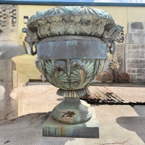 Pair of Magnificent Patinated Bronze Garden Urn with Lion Masks - Image 6