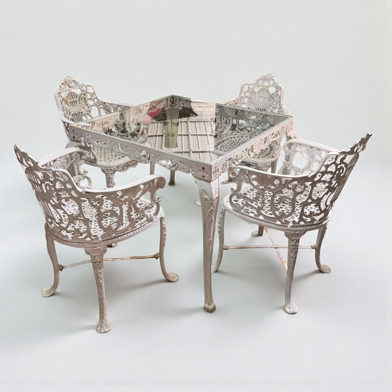 Set of 4 Aluminum Patio Chairs and Table