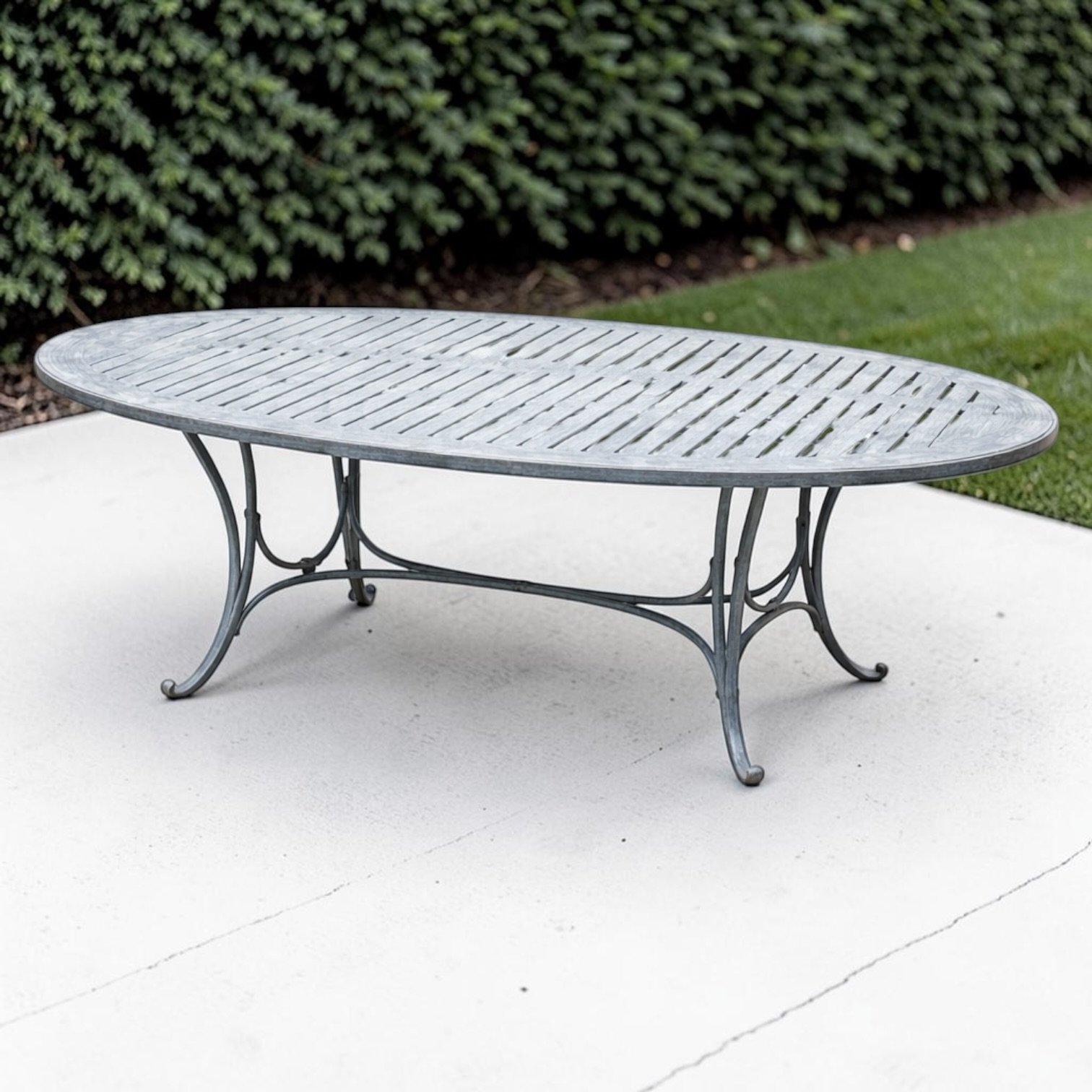 Garden English Steel Table and Chairs - Image 9